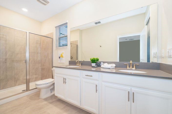 Image No.15-5 Bed House for sale