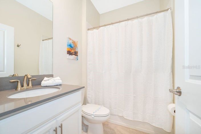 Image No.24-5 Bed House for sale