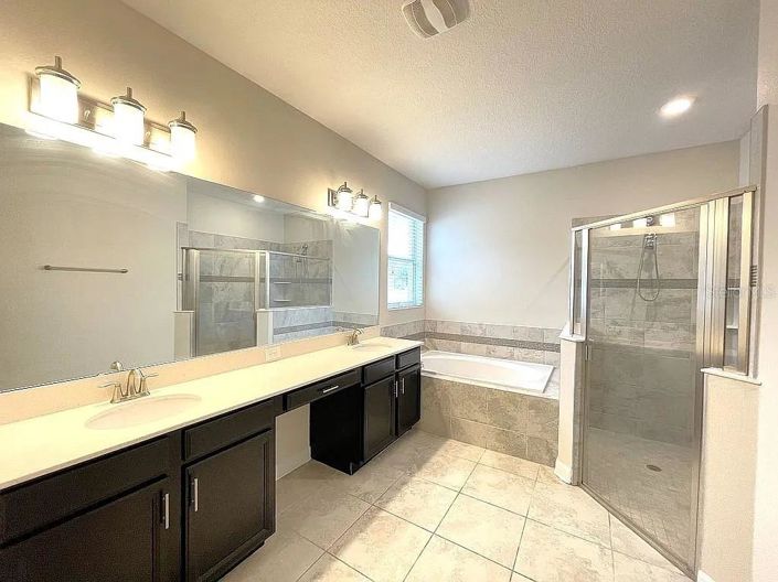 Image No.20-Maison de 4 chambres à vendre à Winter Garden