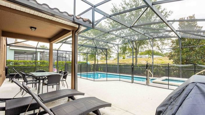 Image No.38-6 Bed House for sale