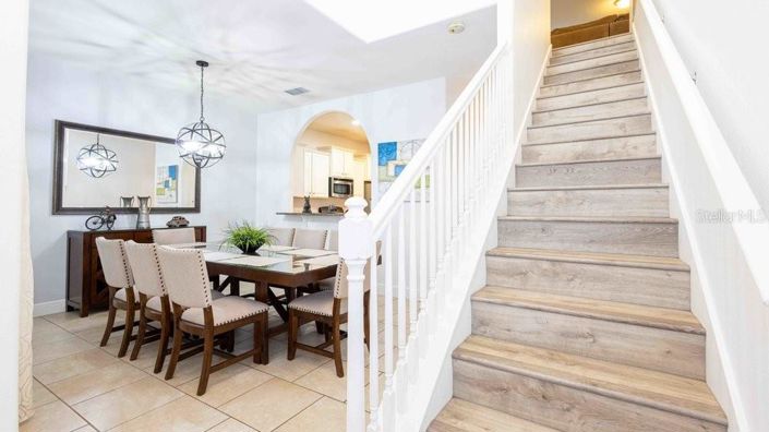 Image No.4-6 Bed House for sale