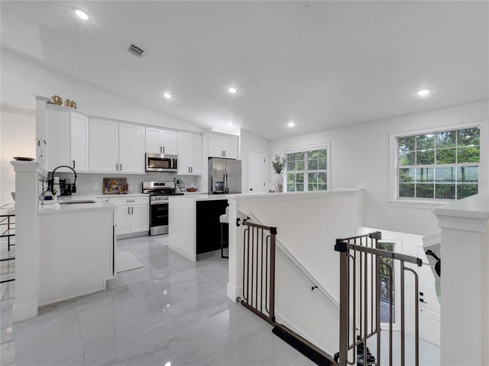 Image No.15-4 Bed House for sale