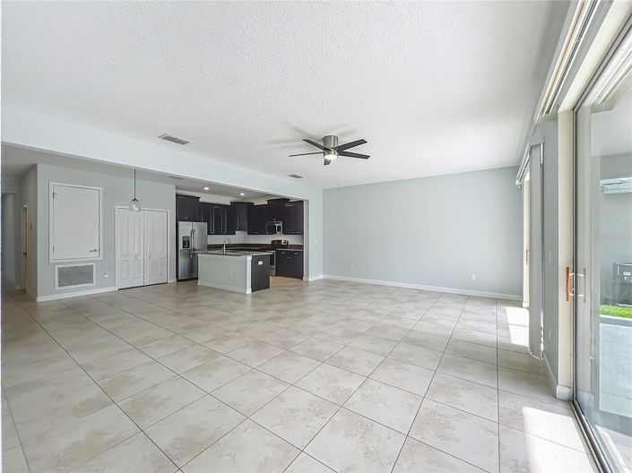 Image No.21-4 Bed House for sale