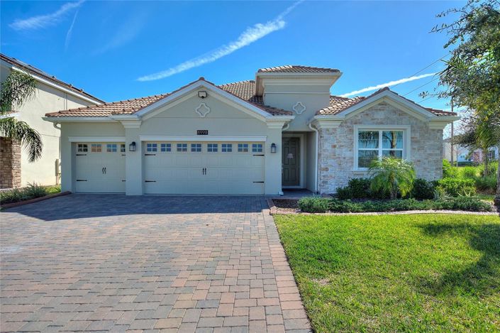 Image No.1-5 Bed House for sale