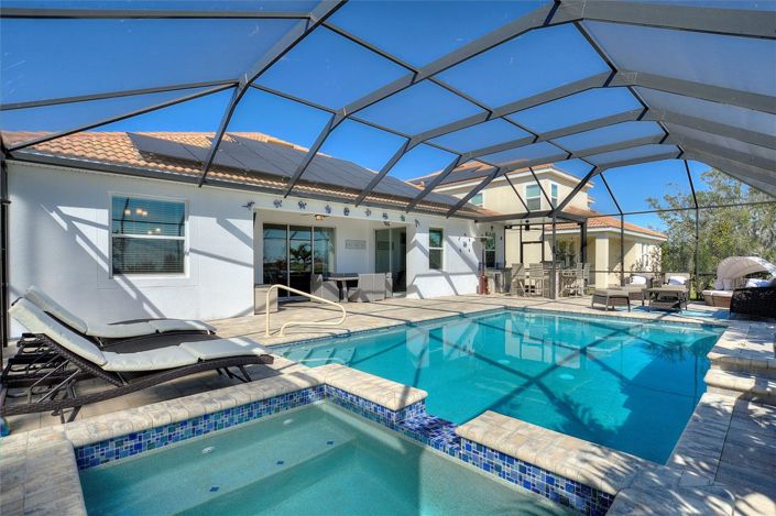 Image No.3-5 Bed House for sale