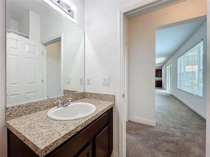 Image No.18-5 Bed House for sale