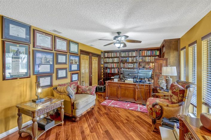 Image No.16-Maison de 4 chambres à vendre à Orlando