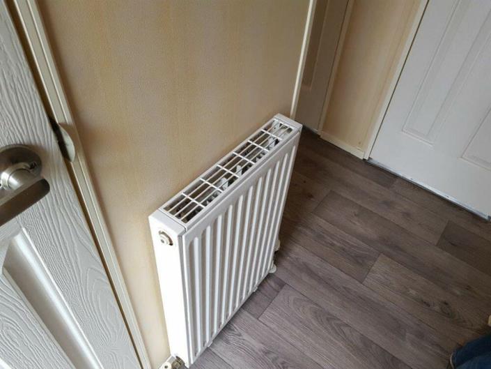 Image No.8-3 Bed Mobile Home for sale