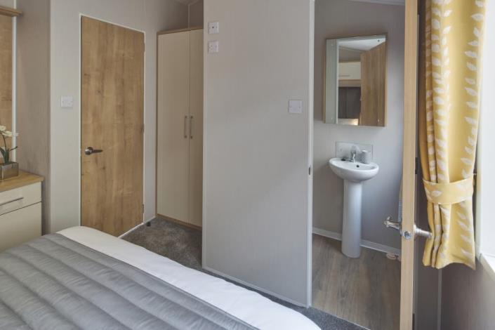 Image No.10-2 Bed Mobile Home for sale