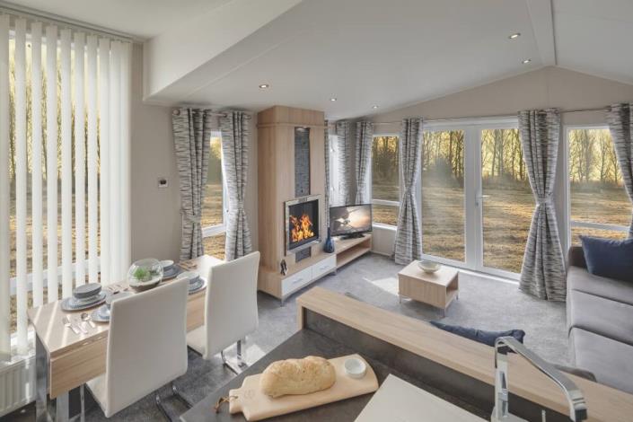 Image No.4-2 Bed Mobile Home for sale