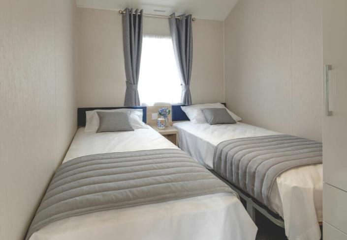 Image No.10-2 Bed Mobile Home for sale