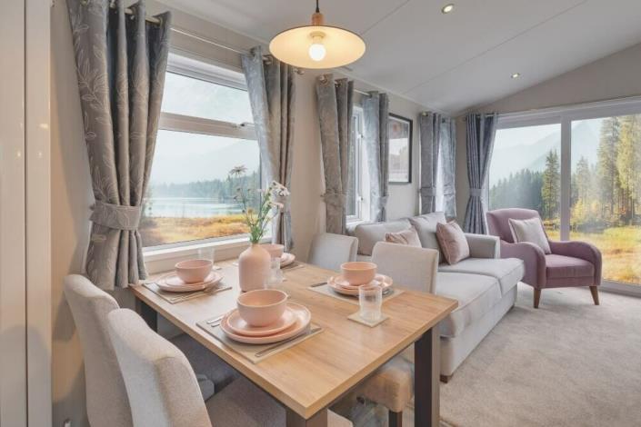 Image No.4-2 Bed Mobile Home for sale