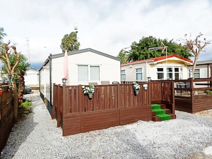 2 Bedrooms mobile home for sale in Torre del Mar Restaurant £38345