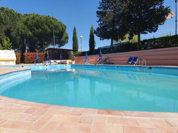 The-Pool-at-Toscana-Holiday-Village-Tuscany-Italy--2-