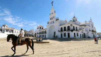 aldea-Rocio_1575153476_138726125_667x375