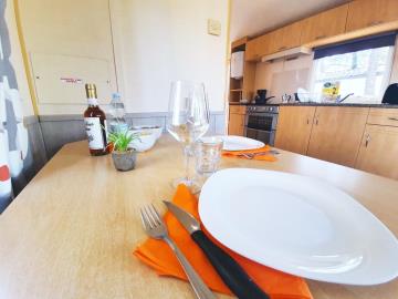 MH61-Willerby-Magnum-Toscana-Village--2-