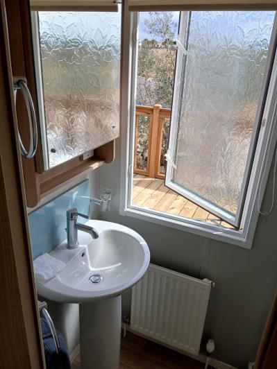 Image No.33-3 Bed Mobile Home for sale