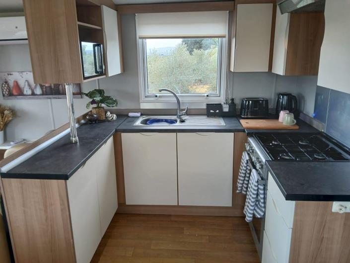 Image No.21-3 Bed Mobile Home for sale