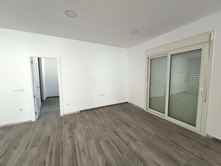 Image No.5-2 Bed Villa for sale