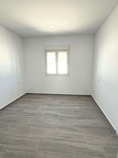 Image No.8-2 Bed Chalet for sale