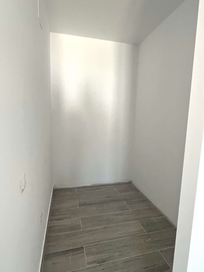 Image No.11-3 Bed Chalet for sale