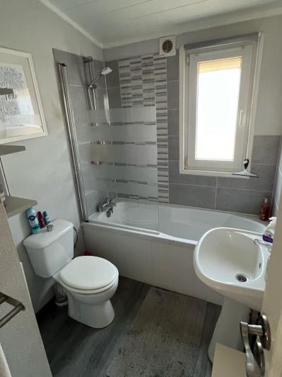 Image No.20-3 Bed Mobile Home for sale