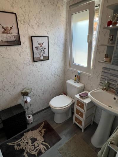 Image No.21-3 Bed Mobile Home for sale