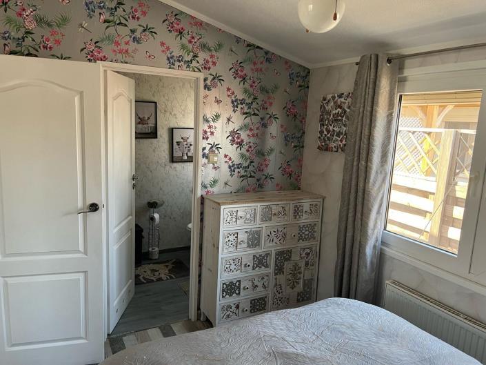 Image No.18-3 Bed Mobile Home for sale