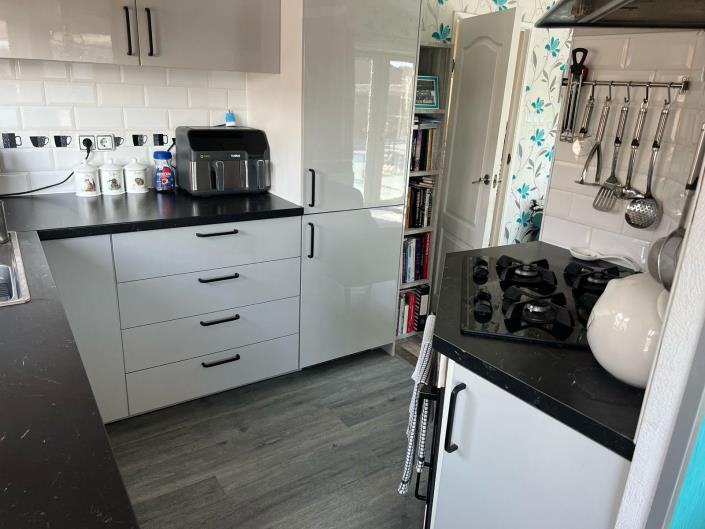 Image No.12-3 Bed Mobile Home for sale