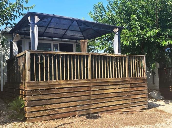 Image No.1-2 Bed Mobile Home for sale
