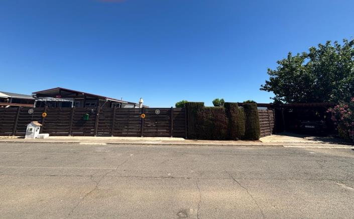 Image No.10-2 Bed Mobile Home for sale