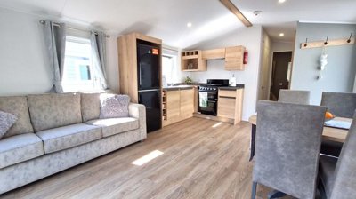 Willerby Ellerton 28ft UK Showground (3)