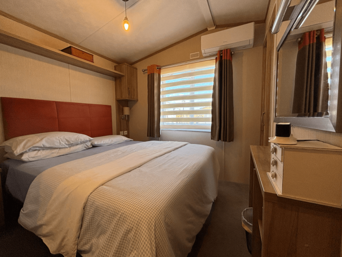 Image No.33-2 Bed Mobile Home for sale