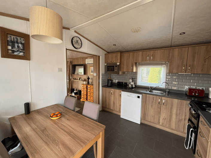 Image No.30-2 Bed Mobile Home for sale