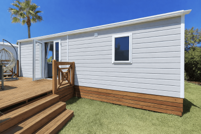 Levante-Gold-Side-Facing