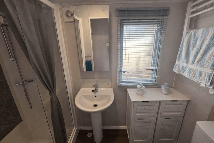 Image No.45-2 Bed Mobile Home for sale