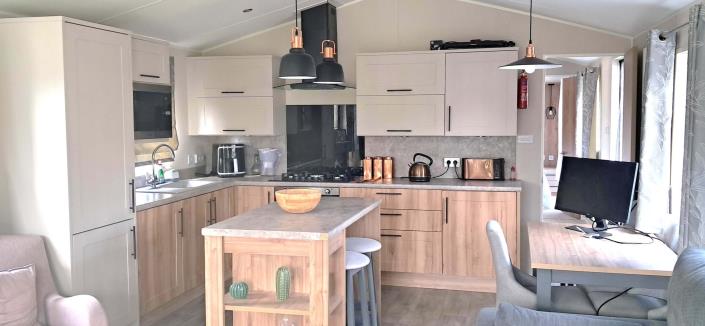 Image No.10-2 Bed Mobile Home for sale