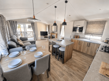 Willerby-Waverley-Pool-Court-Saydo-Park--2-