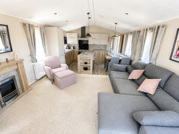 Willerby-Waverley-Pool-Court-Saydo-Park--4-