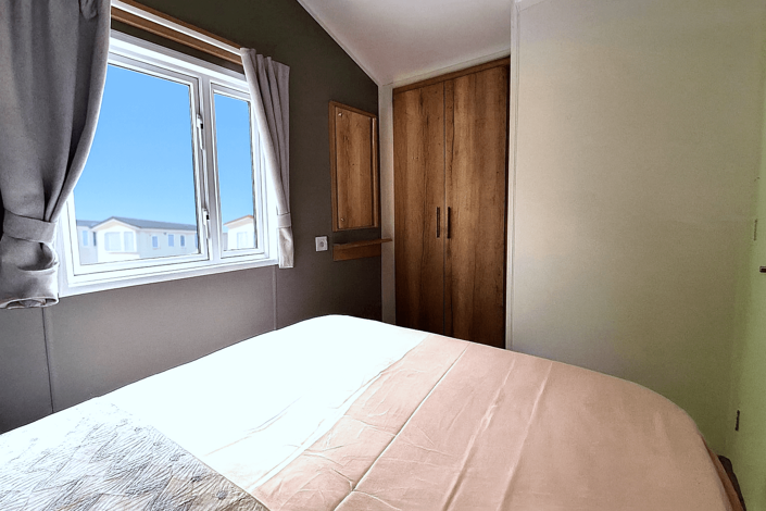 Image No.10-2 Bed Mobile Home for sale