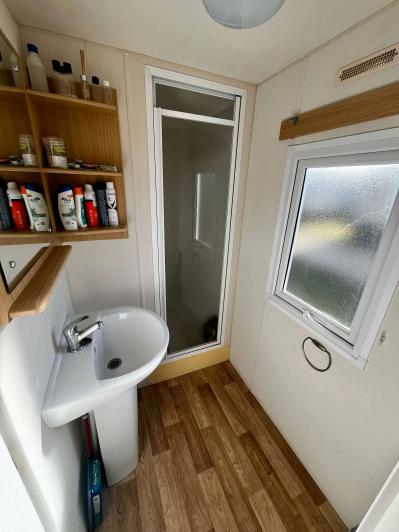 Image No.23-3 Bed Mobile Home for sale