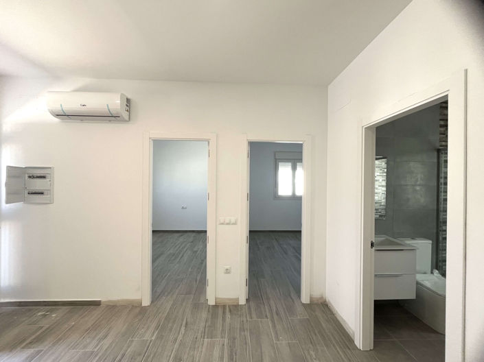 Image No.3-Chalet de 3 chambres à vendre à Malaga