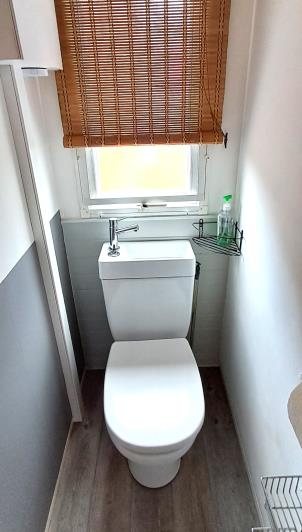 Image No.20-2 Bed Mobile Home for sale