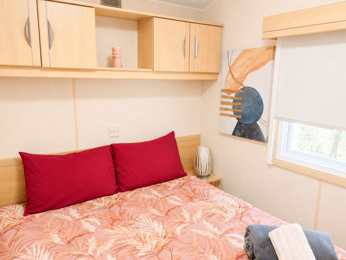 Image No.12-3 Bed Mobile Home for sale