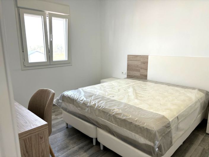 Image No.23-3 Bed Chalet for sale