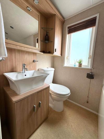 Image No.25-2 Bed Mobile Home for sale