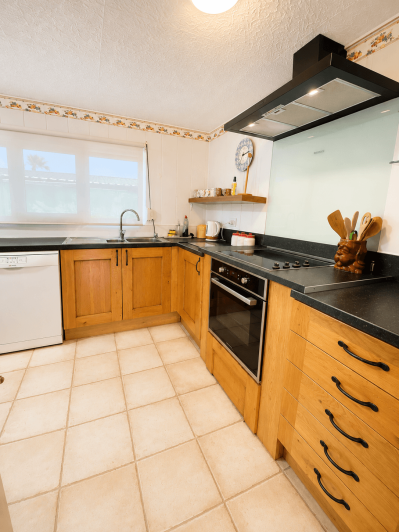 Image No.20-3 Bed Mobile Home for sale