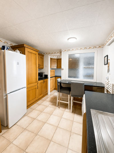 Image No.21-3 Bed Mobile Home for sale