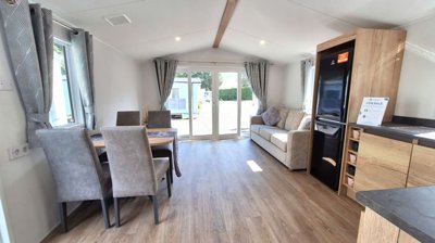 Willerby Ellerton 28ft UK Showground (6)
