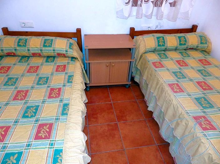 Image No.7-4 Bed Property for sale